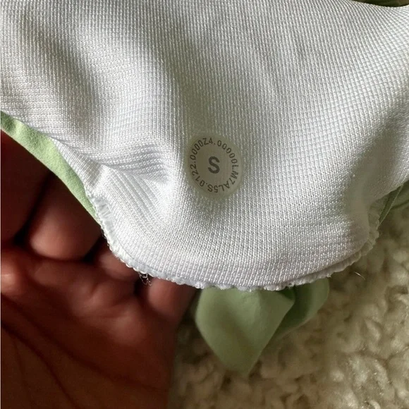 Lululemon Pace Breaker Short 7" *Linerless Creamy Mint - Picture 3 of 3